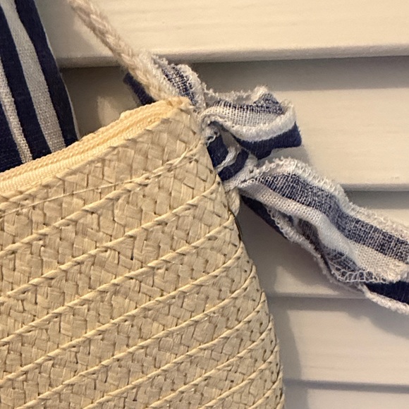 NWT Btween Navy and White Striped Set with bag 3 p/set size 4 linen blend - Picture 5 of 8